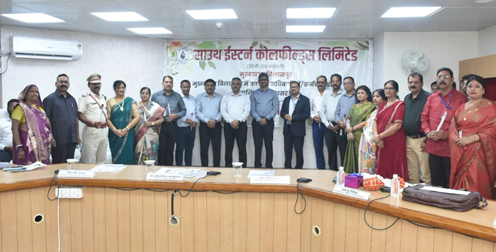 9 SECL headquarters employees bid farewell on retirement